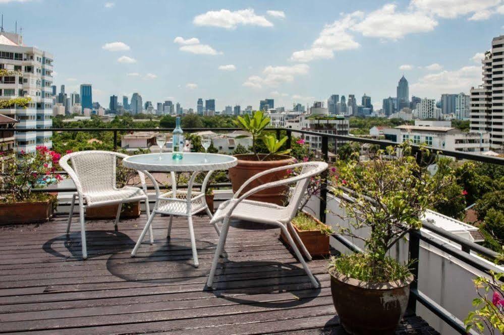 House By The Pond Aparthotel Bangkok Exterior photo