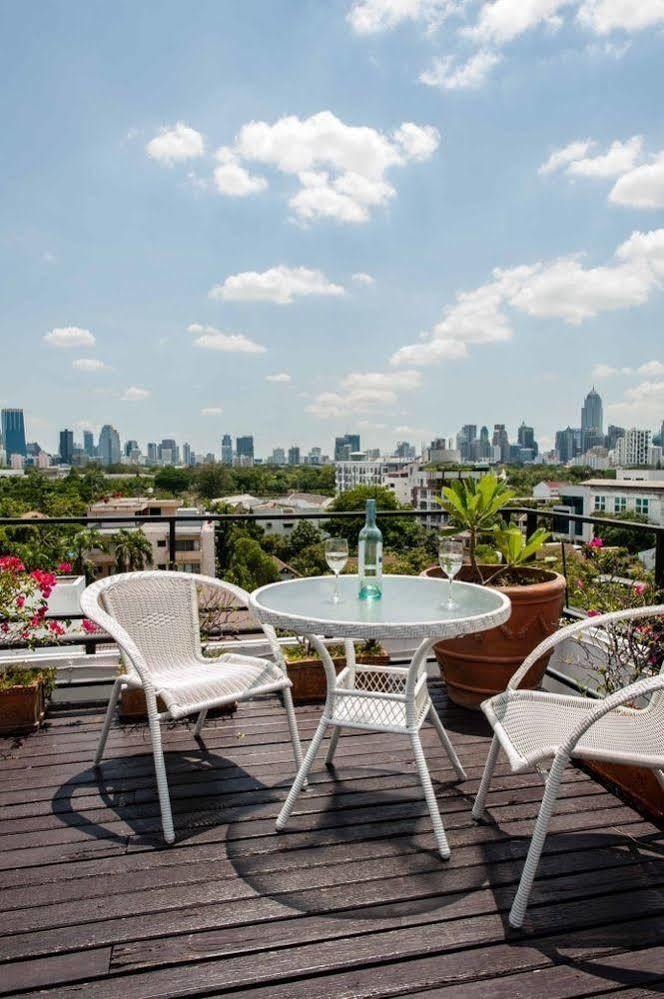 House By The Pond Aparthotel Bangkok Exterior photo